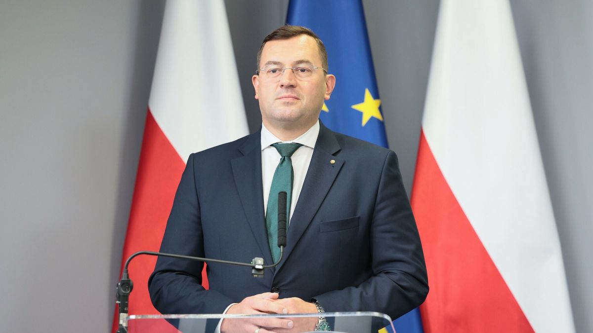 Minister rolnictwa Stefan Krajewski