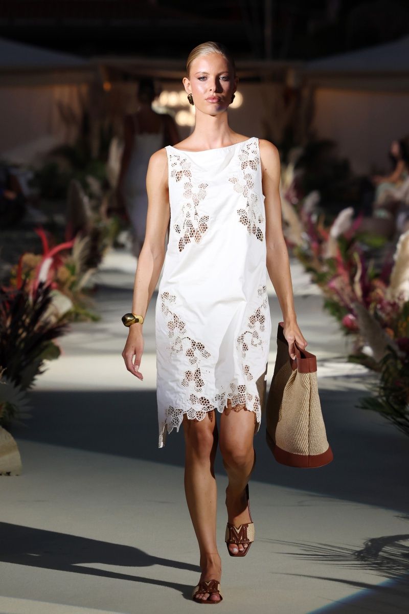 MARCIANO_FASHIONSHOW_FORTE DEI MARMI248