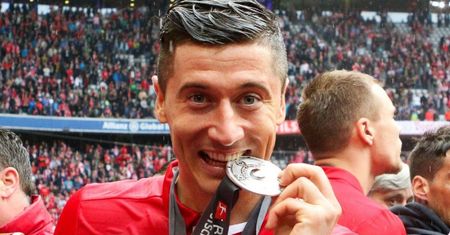 Robert Lewandowski winą za porażkę Polski na Euro 2020 obarcza... kontuzje, ale przekonuje: "WIDZĘ POSTĘP w reprezentacji"