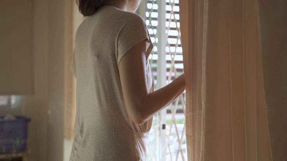 asian housewife woman closing sliding door window and pulling curtains to block sunlight at home. authentic shot. life at home.
asian housewife woman closing sliding door window and pulling curtains to block sunlight at home. authentic shot. life at home.
Vajirawich Wongpuvarak
attractive, authentic, curtain pull, home, housewife, life at home, lifestyle, light, one, person, pull, room, silhouette, sunrise, terrace, warm, woman, young
