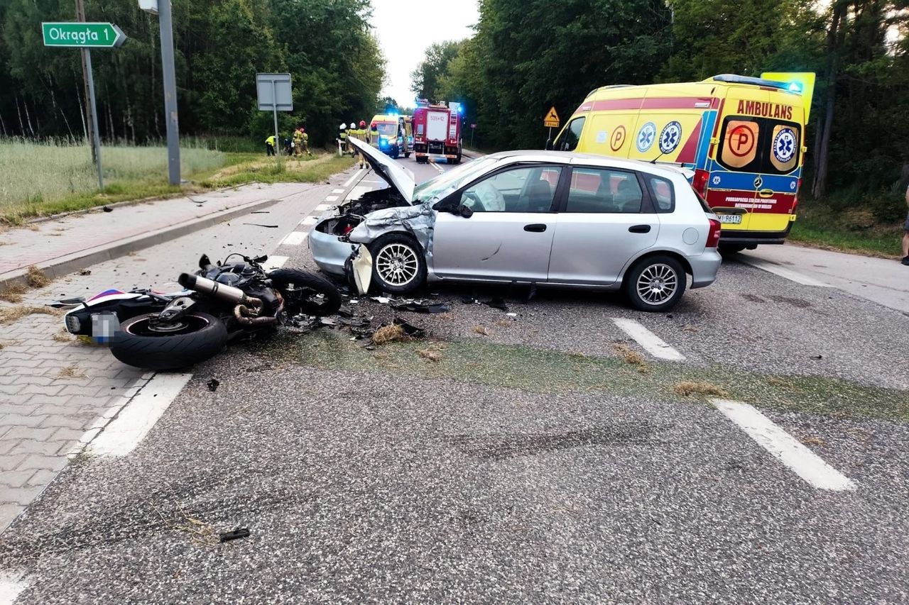 Tragiczny wypadek w gminie Połaniec. Nie żyje 37-letni motocyklista [zdjęcia]