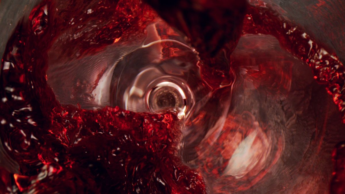 Jaki alkohol szkodzi zębom?