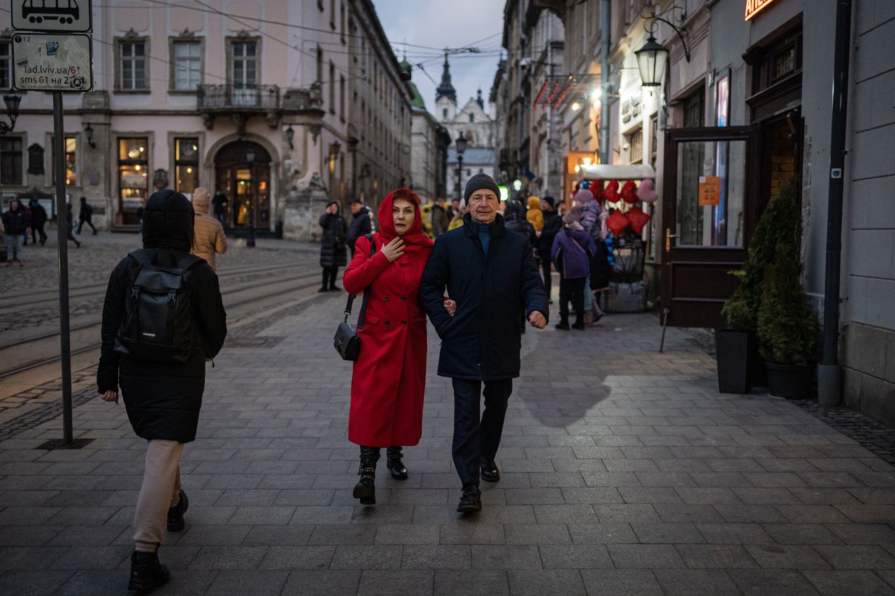 Turyści tęsknią za Lwowem. "Wojna w tle dodaje temu wszystkiemu adrenaliny"