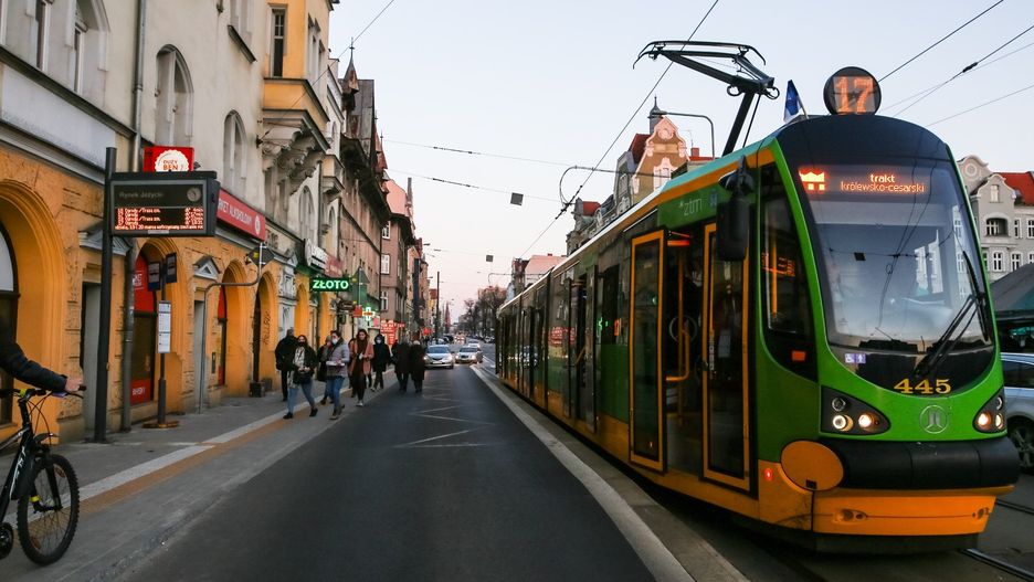 OBIETNICE JASKOWIAKA