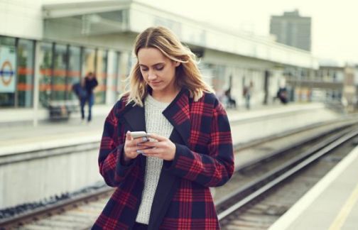 Orange: pełna lista smartfonów 5G działających w sieci, najpopularniejsze modele Samsunga i Xiaomi