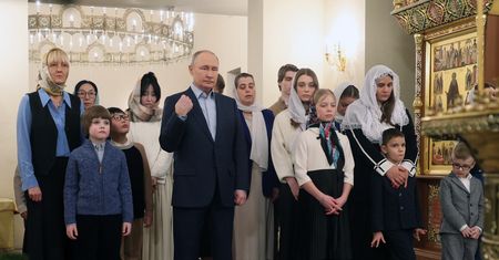 Putin zaprosił rodziny wojskowych. Wybrano najbardziej lojalnych