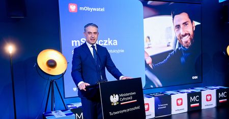 mStłuczka w mObywatelu. Oby się nie przydała