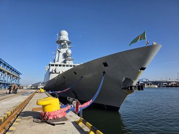 Rzadki gość w Porcie Gdynia. Ma 153 metry długości