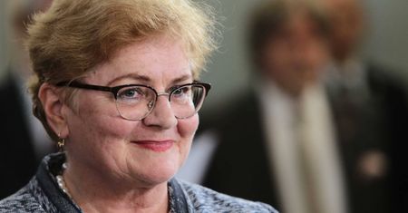 Zadziwiające zachowanie posłanki PiS na komisji zdrowia. "Założę maseczkę, bo ze Śląska"