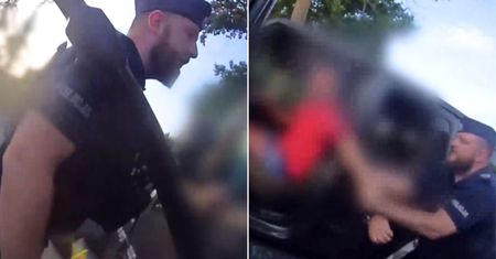 Siłą wyciągneli go z auta. Interwencja w oku kamery policji