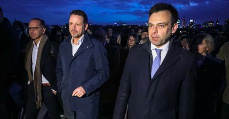 "Wysoka inflacja i zerowy wzrost". Domański wspiera Trzaskowskiego