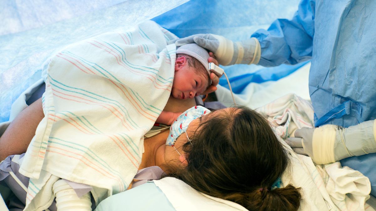 Narodziny dziecka (zdjęcie inspiracyjne)