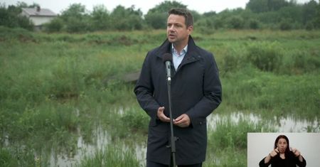 Wybory 2020. Rafał Trzaskowski: rząd oddał niecały procent obiecanych mieszkań