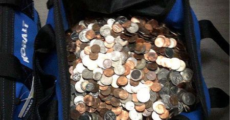 Kradł monety na automatach. Uzbierał ponad pół miliona złotych