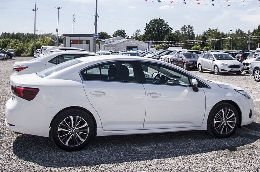 Oszustwa samochodowe. Ekspert o wyróżniającym się nowym przekręcie