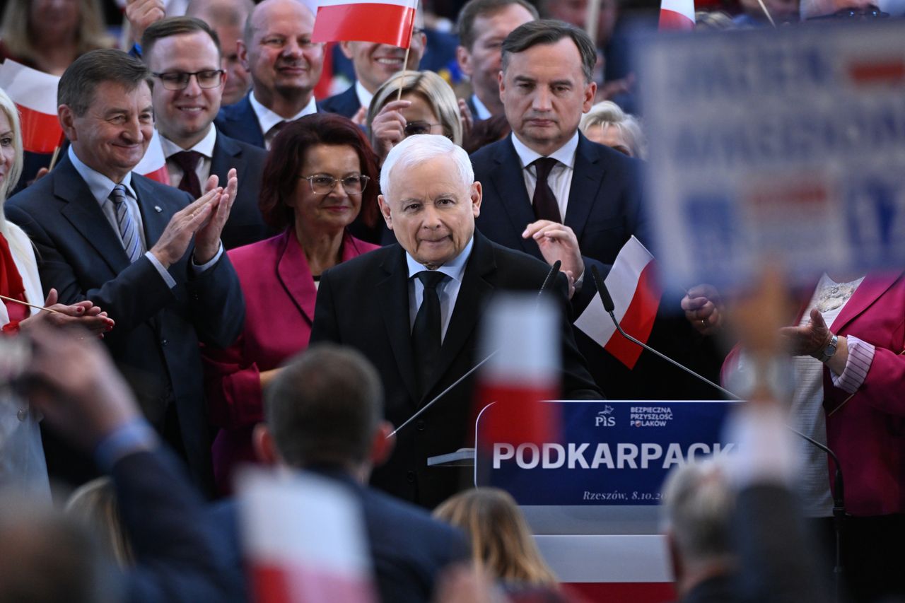 Polacy chcą konsekwencji dla PiS. Jest najnowszy sondaż