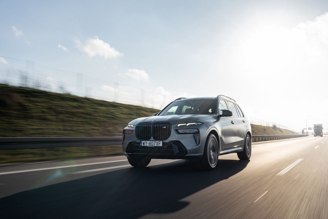 BMW X7 M60i