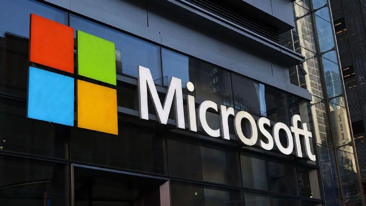 Microsoft tnie 4,8 tys. etatów. Największe redukcje w Xbox