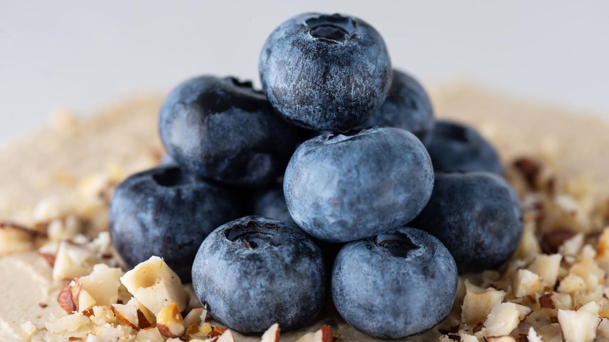 Jakie owoce warto jeść z dodatkiem tłuszczu?