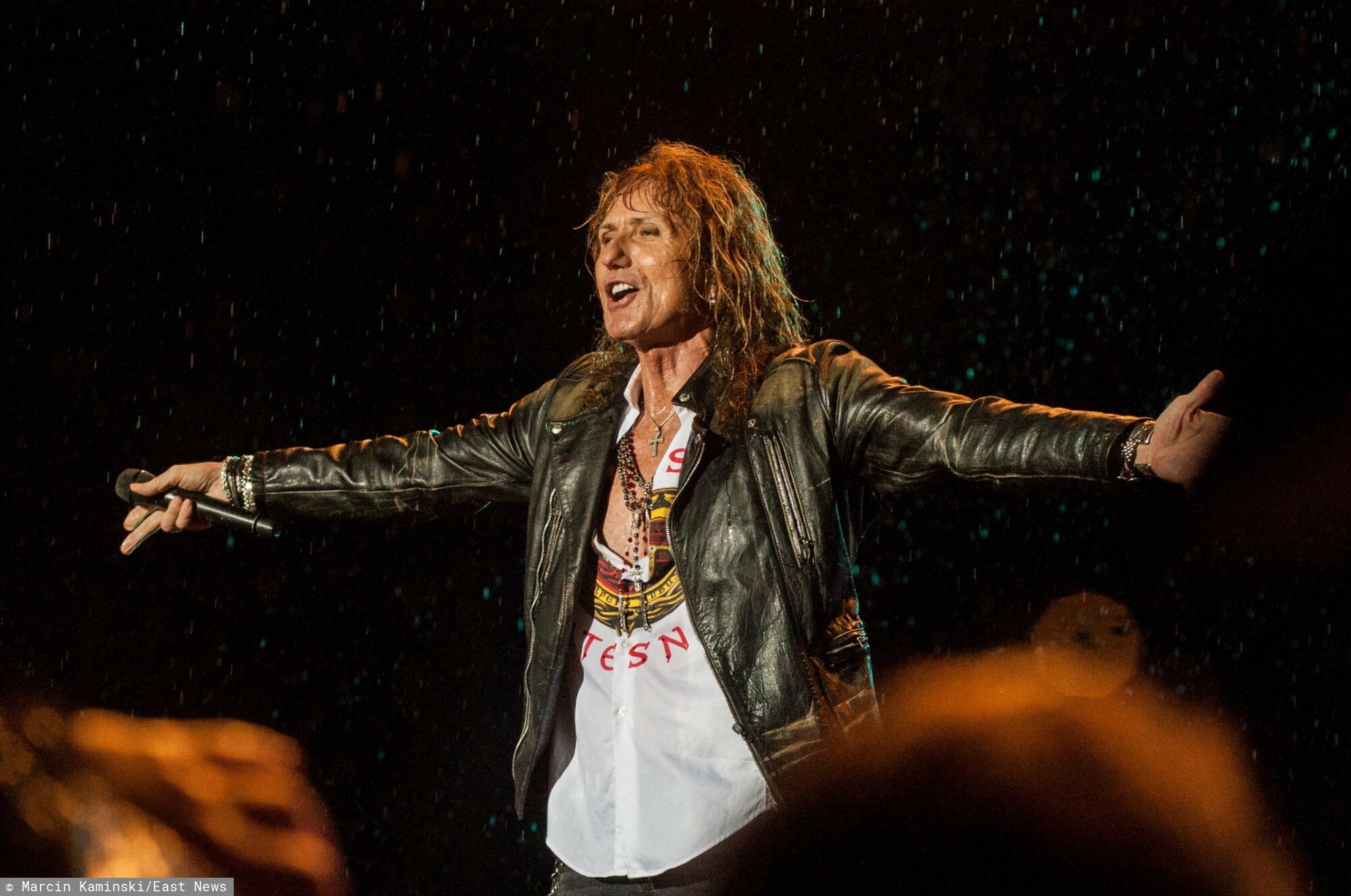David Coverdale podczas koncertu Whitesnake na Festiwalu Legend Rocka w Dolinie Charlotty 2016