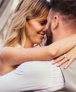 Miłość kwitnie! Namiętny pocałunek Hyżych