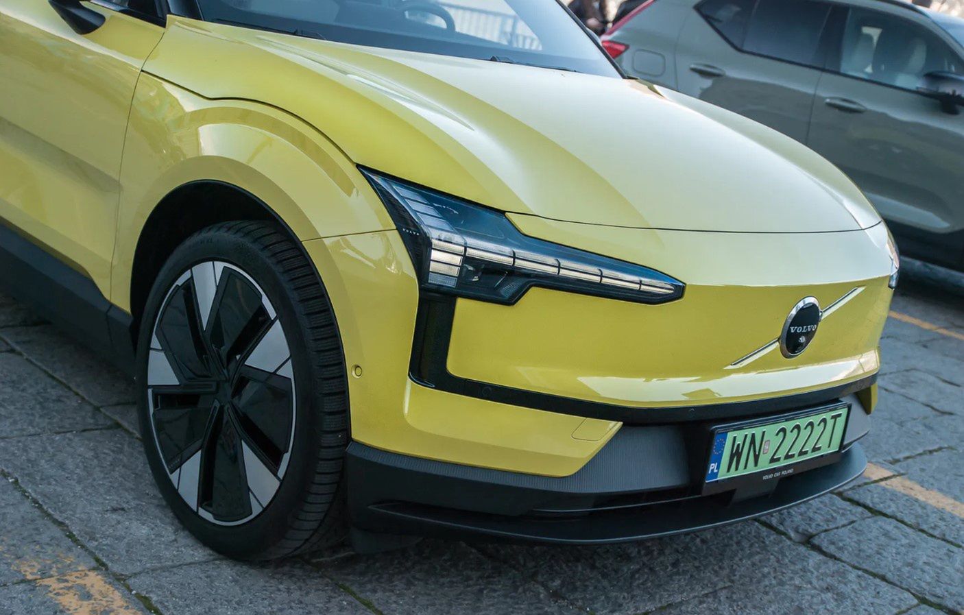 Volvo EX30