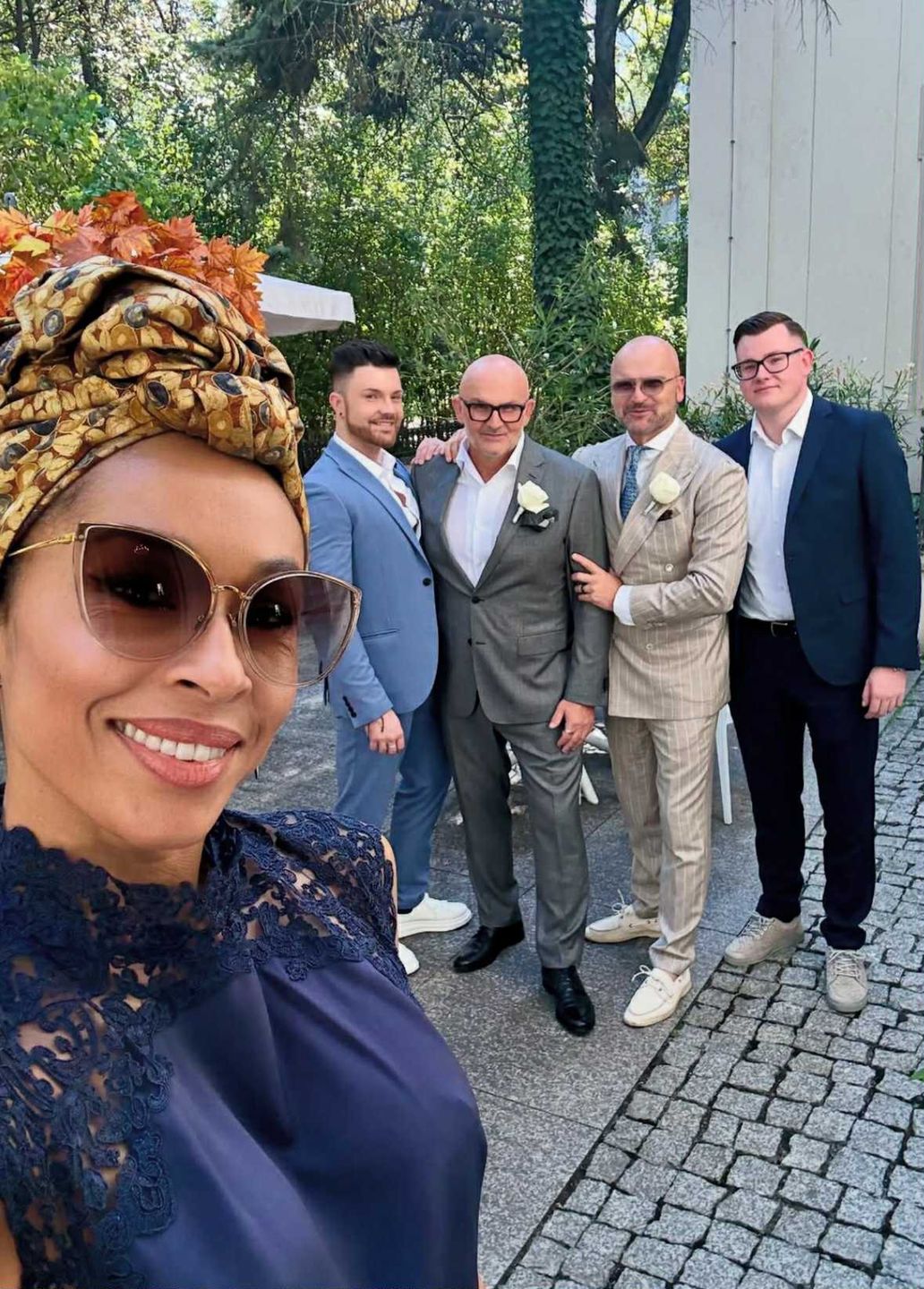 Omenaa Mensah i Rafał Brzoska balują na weselu przyjaciół