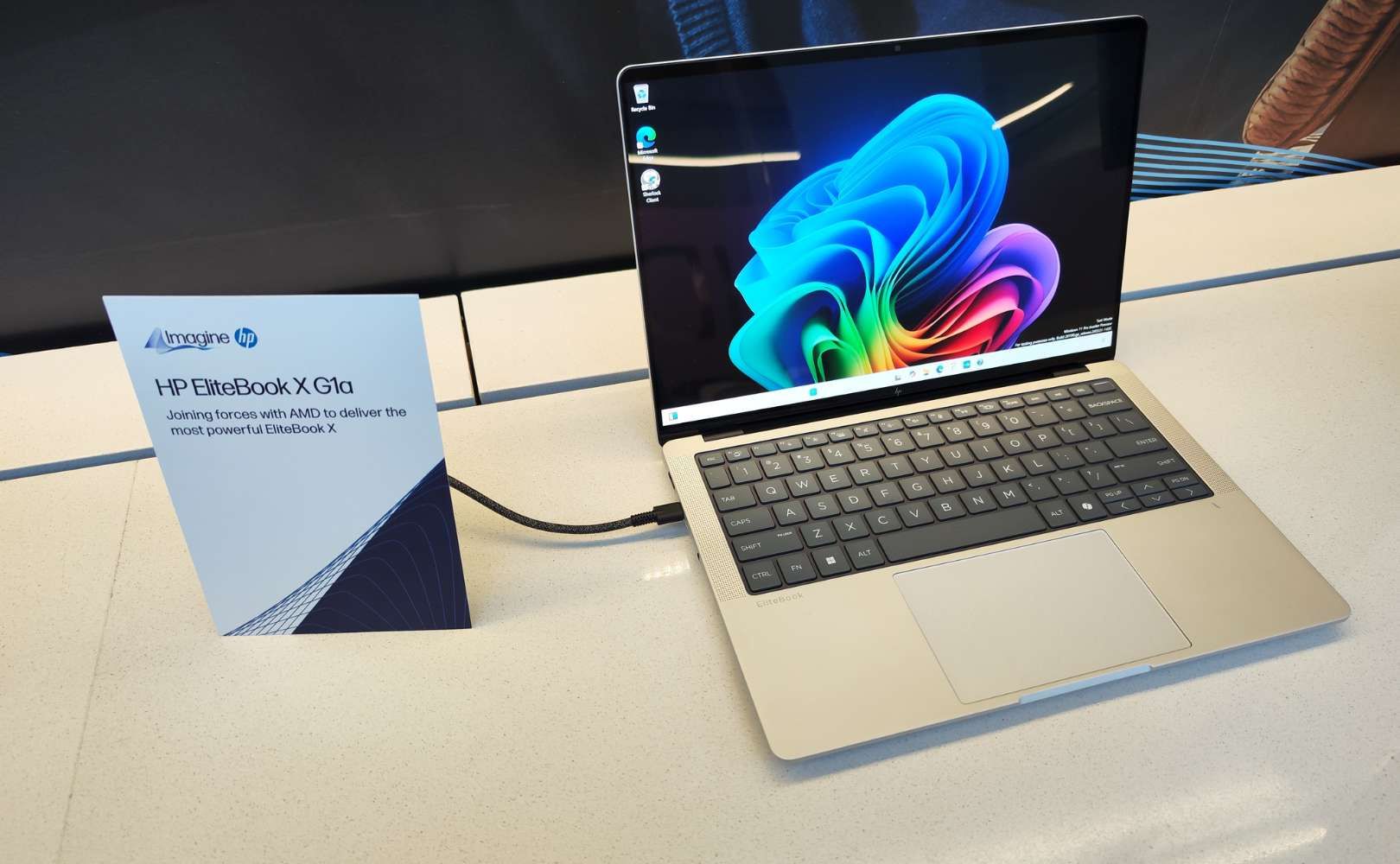HP EliteBook X