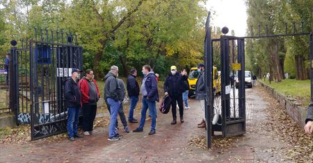 Warszawa. Nadzór budowlany zamyka Skrę