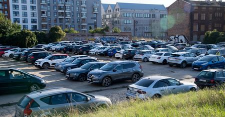 Nowa opłata dla kierowców. Właściciele tych aut będą płacić najwięcej