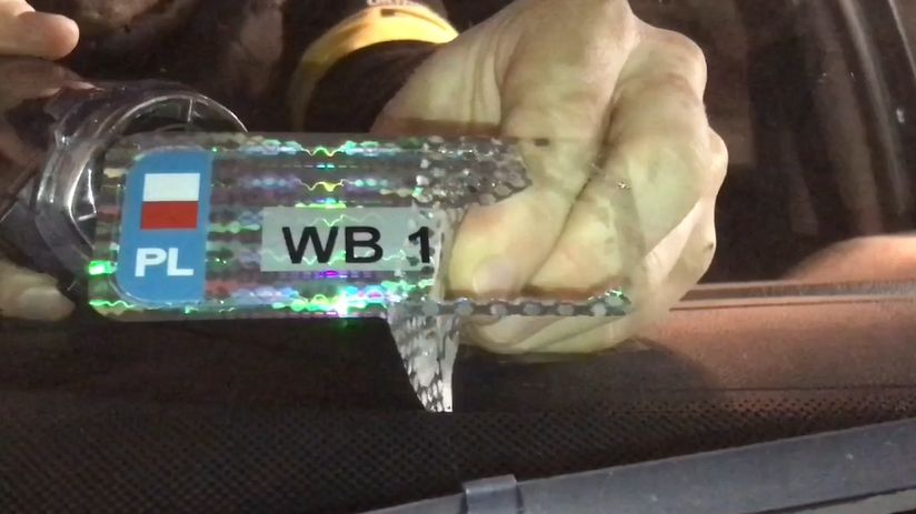 Naklejka rejestracyjna