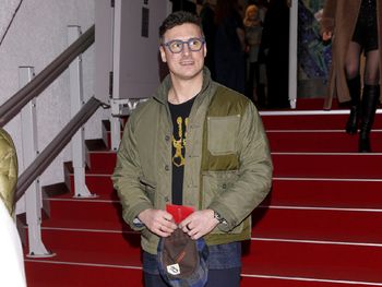 Świętuje ósmą rocznicę ślubu. Z poprzednią żoną był osiem miesięcy