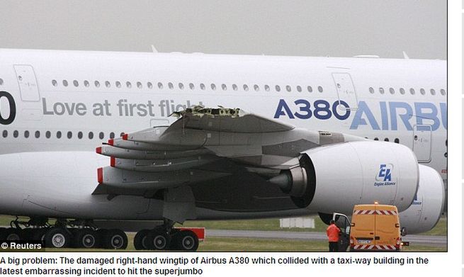 Airbus A380 rozbija się po lotniskach [wideo] 2