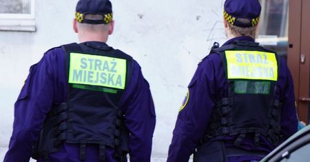 Nie mogła podnieść matki. Natychmiast wezwała służby