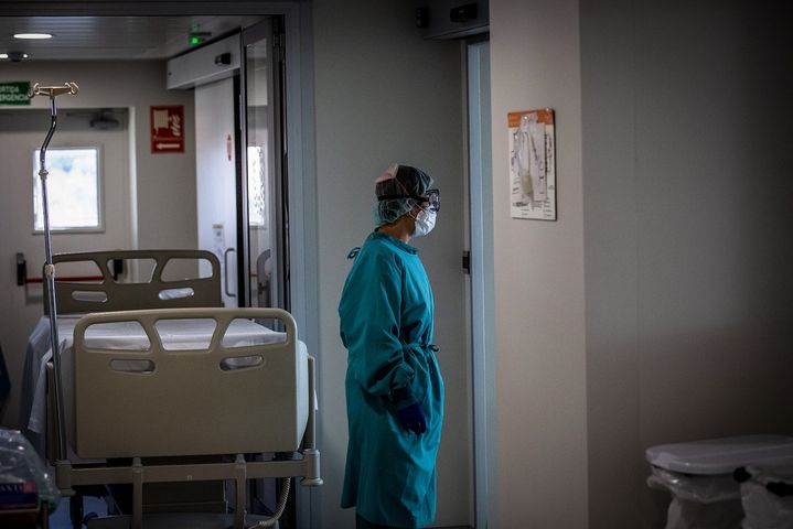 Wyznanie pielęgniarki, która pracuje na pierwszej linii frontu walki z COVID