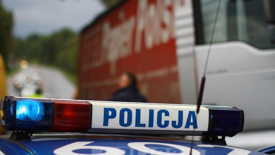 Na DK nr 10 w Minikowie (pow. nakielski) samochód ciężarowy wpadł w poślizg i wypadł z drogi!