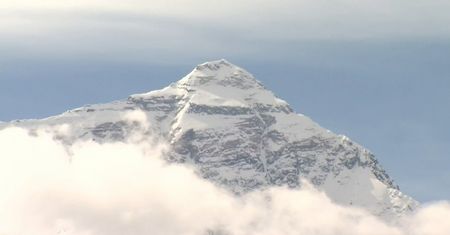 Na szczycie Mount Everest. Sukces chińskiej wyprawy