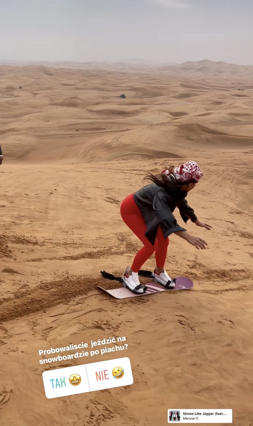 Sylwia Bomba pokazuje, jak WYWRACA SIĘ jeżdżąc po DUBAJSKICH WYDMACH. Ociepla wizerunek?