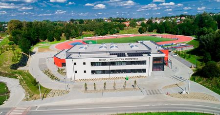 Wieliczka rozbudowuje bazę edukacyjną. Nowe szkoły rosną jak grzyby po deszczu