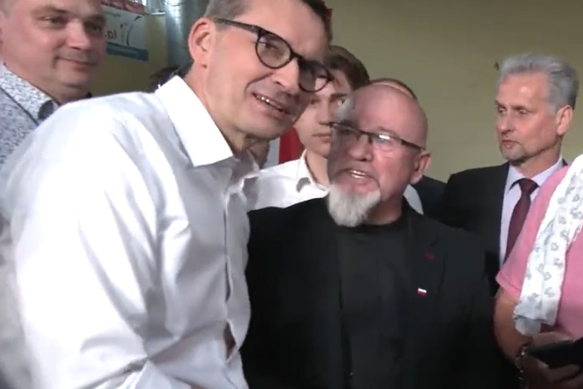 "Metoda na wnuczki"? Premier Morawiecki opublikował film. Szybka reakcja internautów