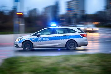 28-latek z Ożarowa trafi za kraty. Był poszukiwany za uchylanie się od alimentów