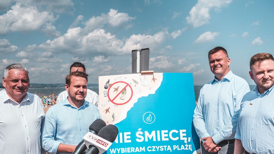 Konferencja prasowa wiceministra Jacka Ozdoby w Gdańsku