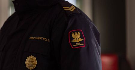 Finał poszukiwań nastolatki. Wysiadała z pociągu