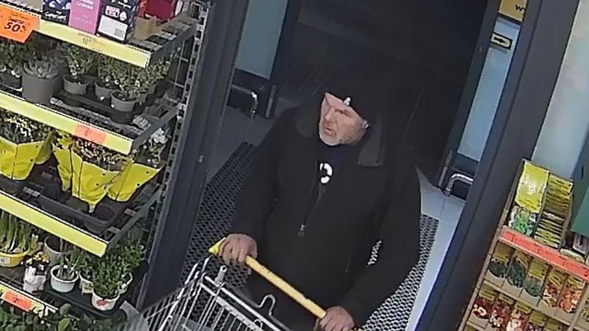 Policja z Radomska szuka mężczyzny ze zdjęcia