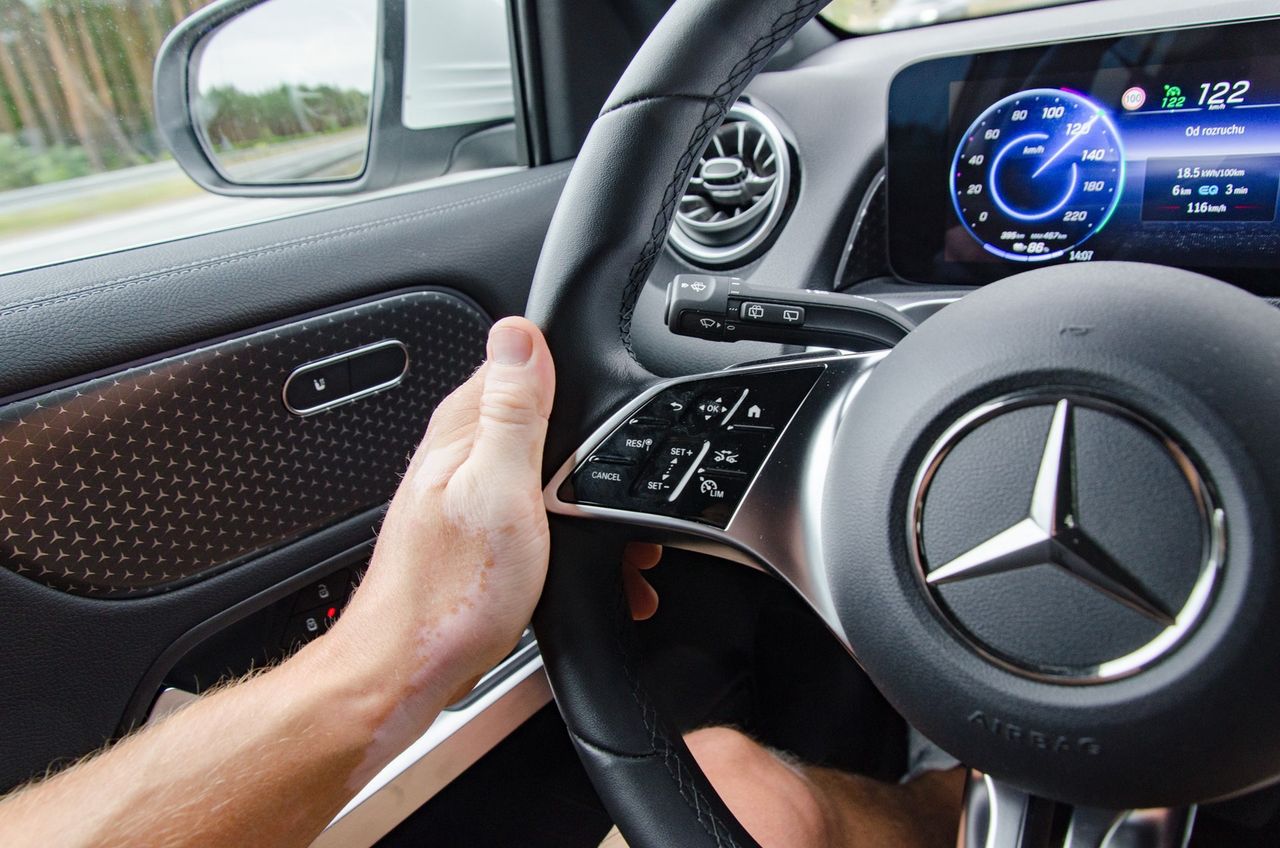 Mercedes EQB 250+