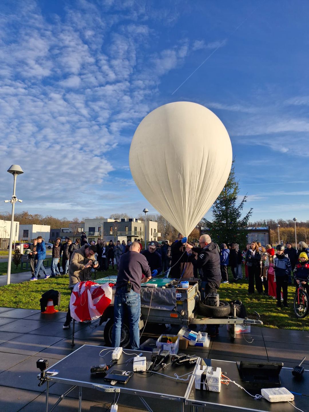 Balon stratosferyczny przed startem