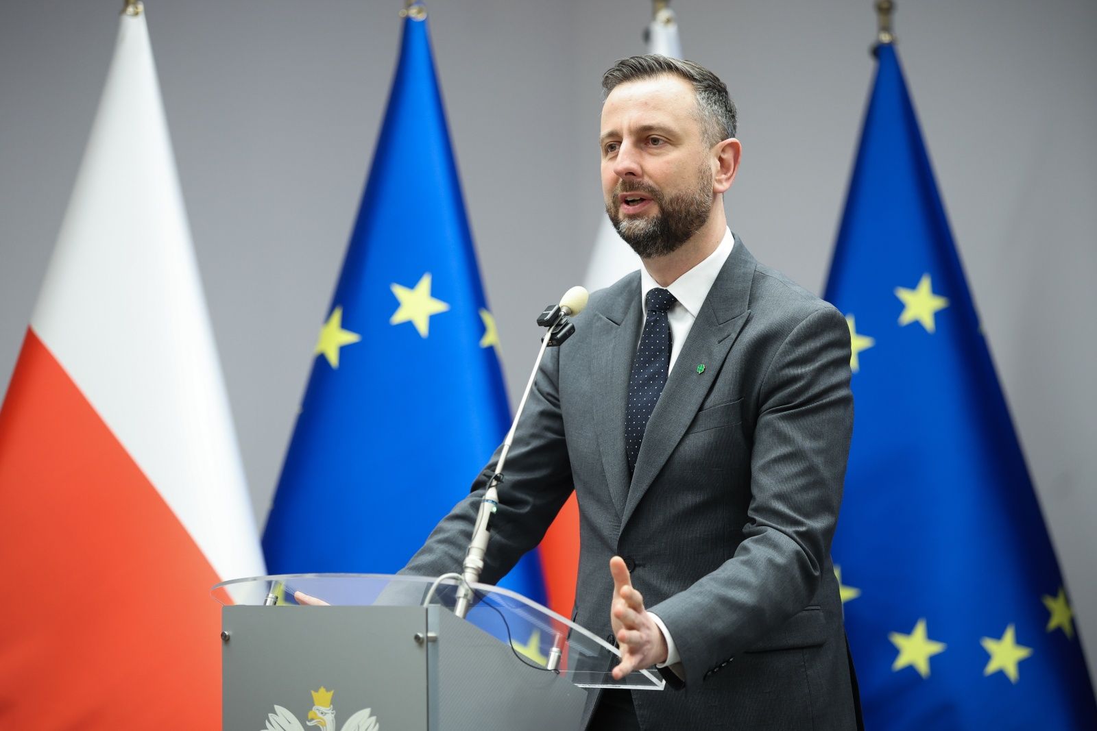 Rząd częściowo odtajni listę projektów SAFE