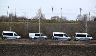 Napadł na bank i uciekł. Trwa policyjna obława