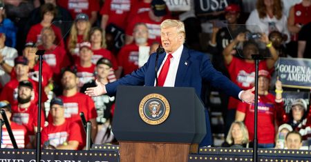 Kuriozalne słowa Trumpa. Wspomniał o Putinie
