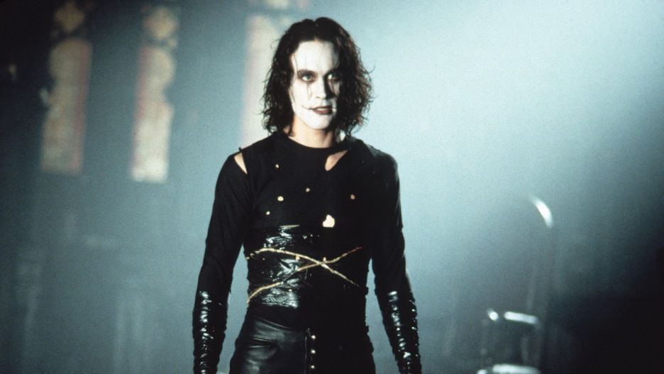 Brandon Lee w "Kruku" z 1994 roku 